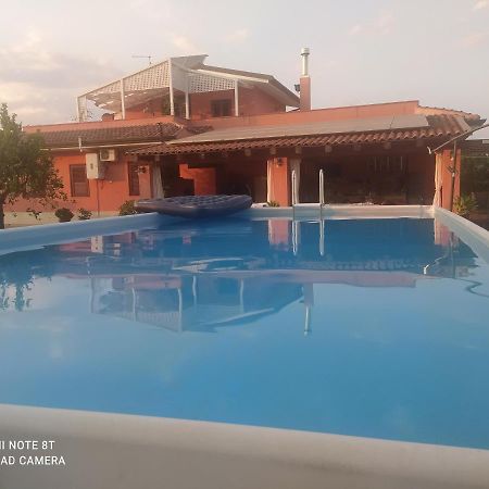 La Stanza Delle Muse In Villa Con Piscina Fontane Bianche Zewnętrze zdjęcie