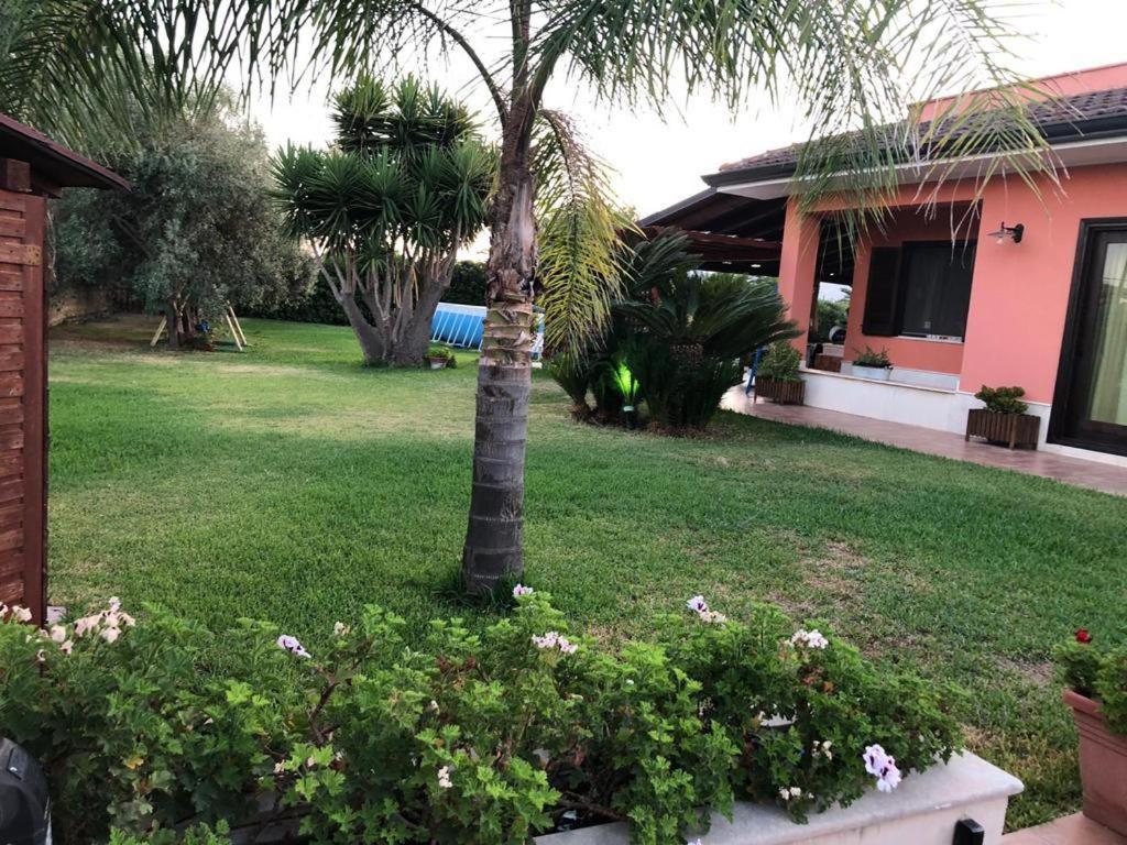 La Stanza Delle Muse In Villa Con Piscina Fontane Bianche Zewnętrze zdjęcie
