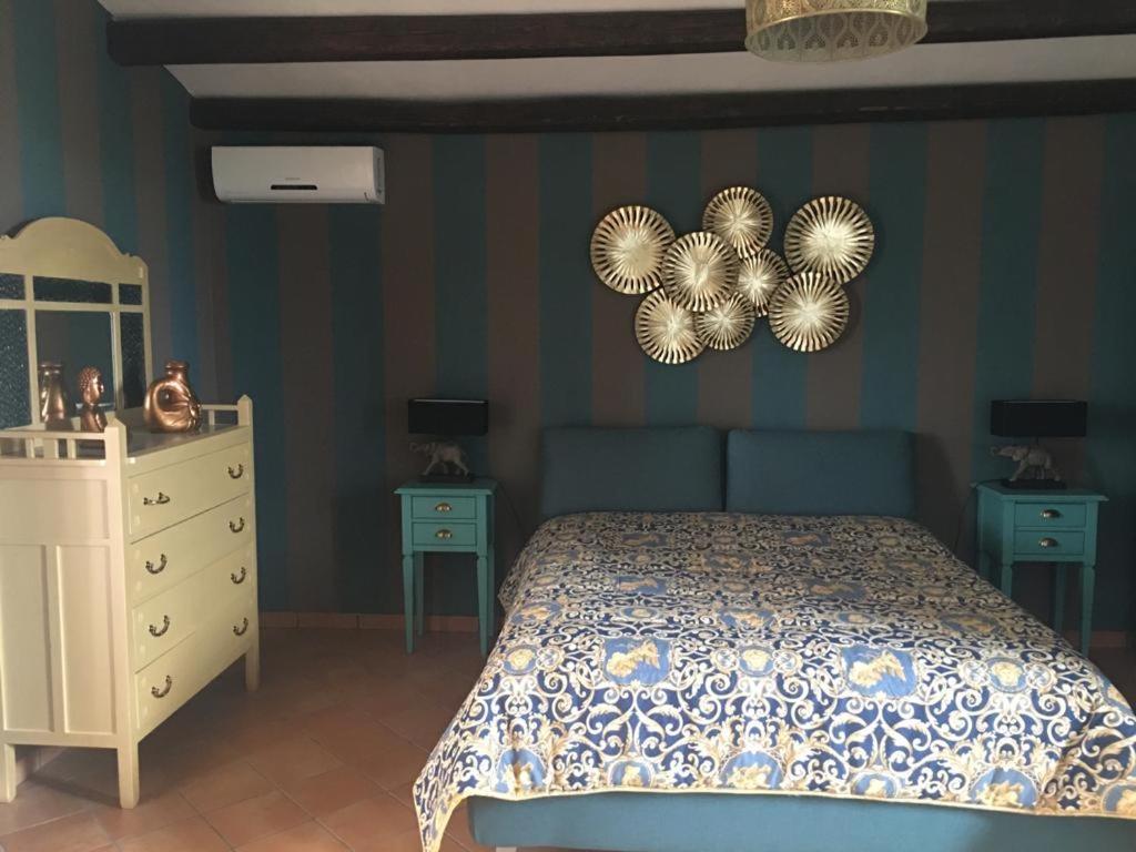 La Stanza Delle Muse In Villa Con Piscina Fontane Bianche Zewnętrze zdjęcie